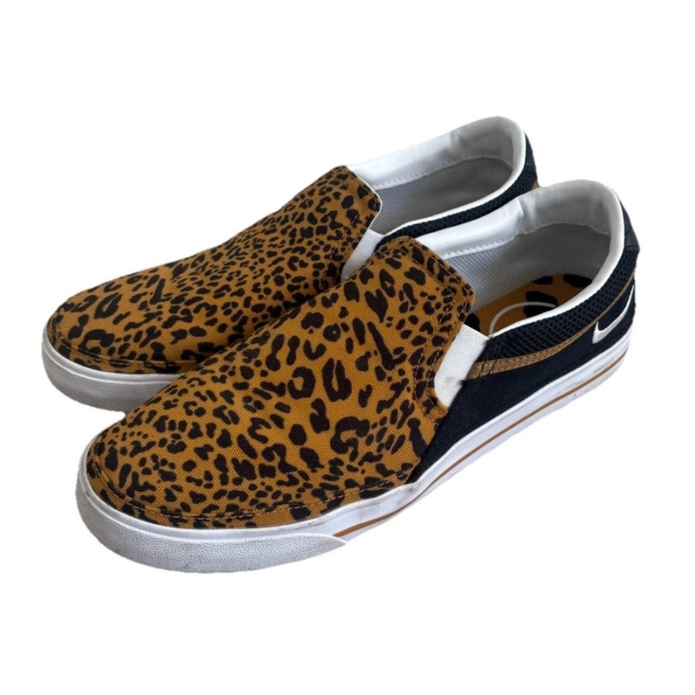 Women’s Nike Court Legacy Leopard Slip-On Casual Sneakers Size 9.5